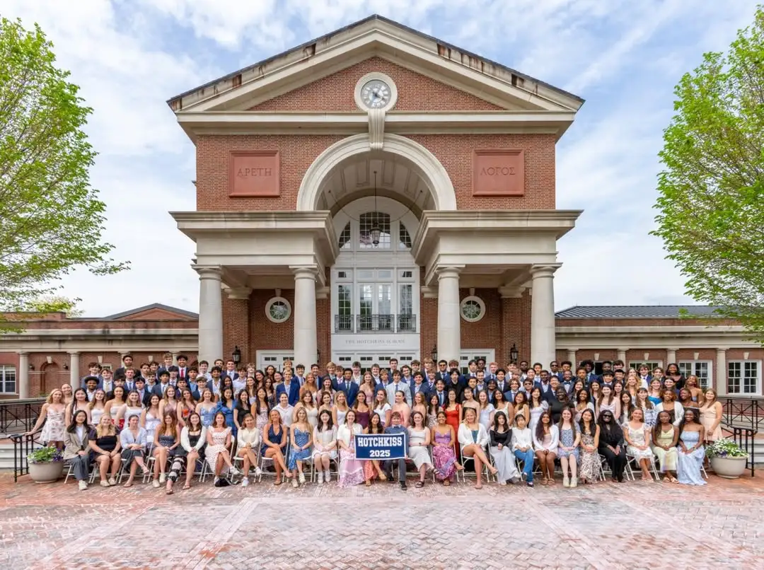 The Hotchkiss School Class of 2025 in front of the main building